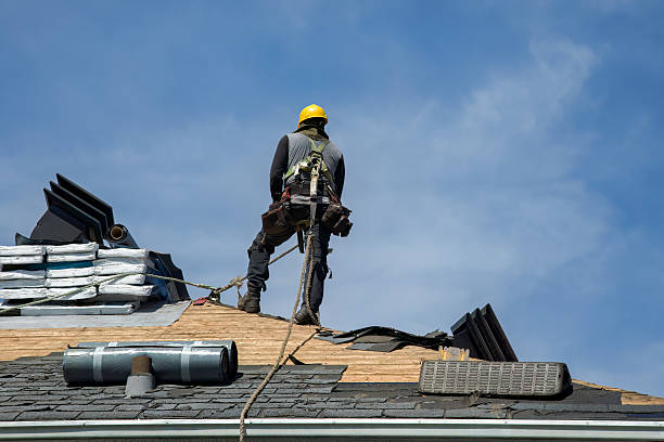 Professional Roof Installation technician working in Malin, OR